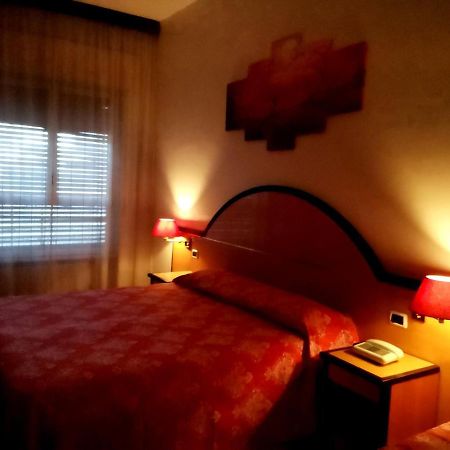 H&L Hotel Cinisello Balsamo Luaran gambar