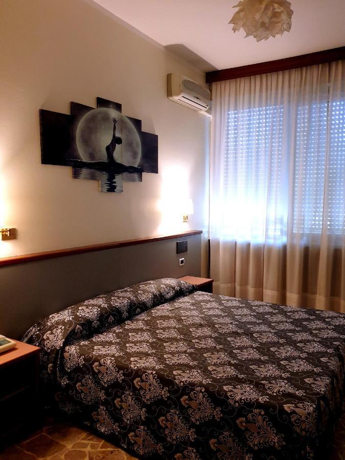H&L Hotel Cinisello Balsamo Luaran gambar