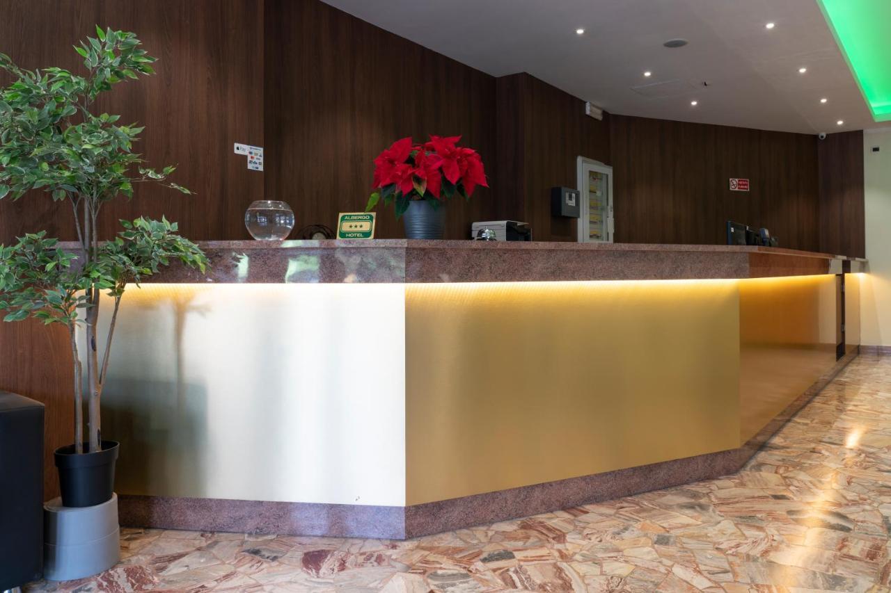 H&L Hotel Cinisello Balsamo Luaran gambar