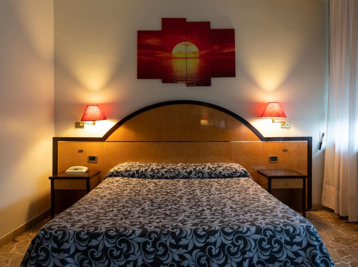 H&L Hotel Cinisello Balsamo Luaran gambar