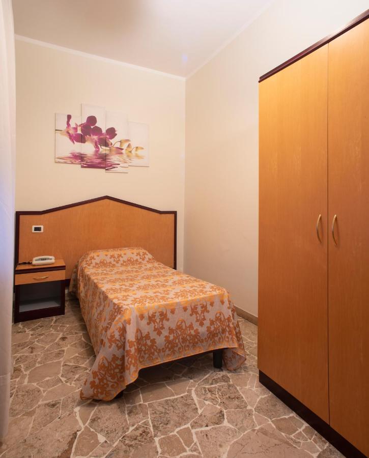 H&L Hotel Cinisello Balsamo Luaran gambar